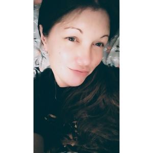 Meet your Posher, Kendra